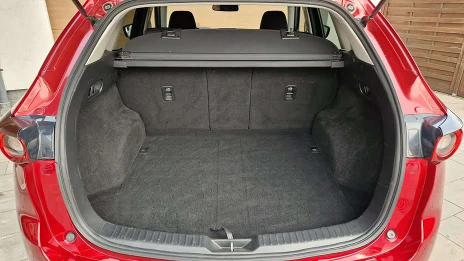 MAZDA CX-5 -