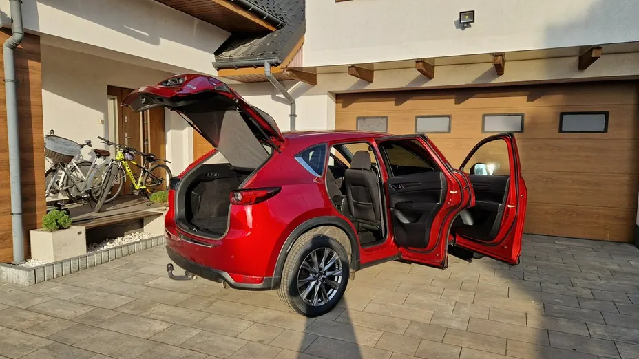 MAZDA CX-5 -
