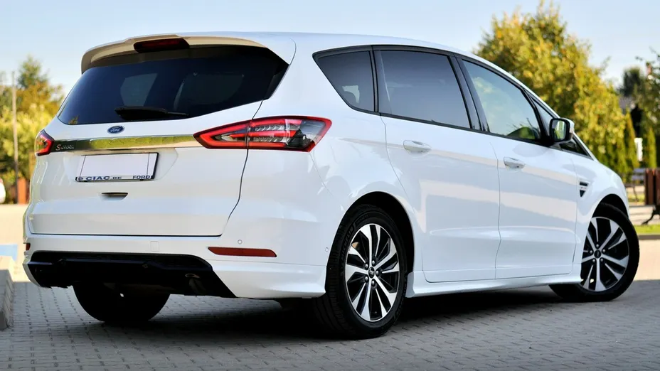 FORD S-MAX -