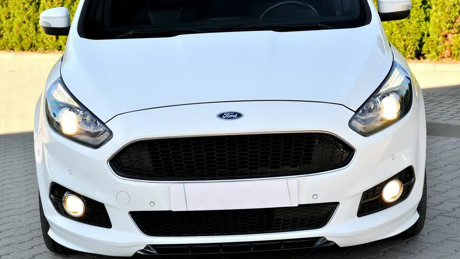 FORD S-MAX -
