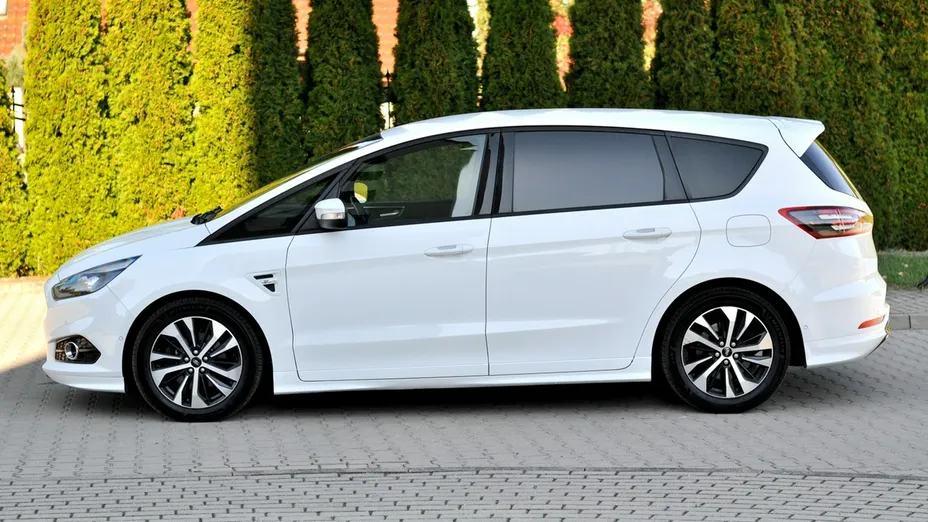 FORD S-MAX -