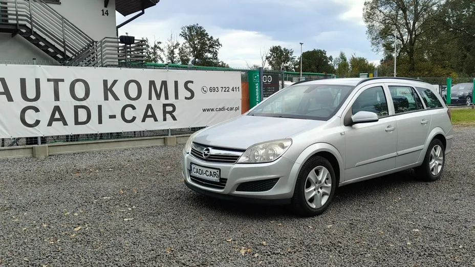 OPEL Astra -