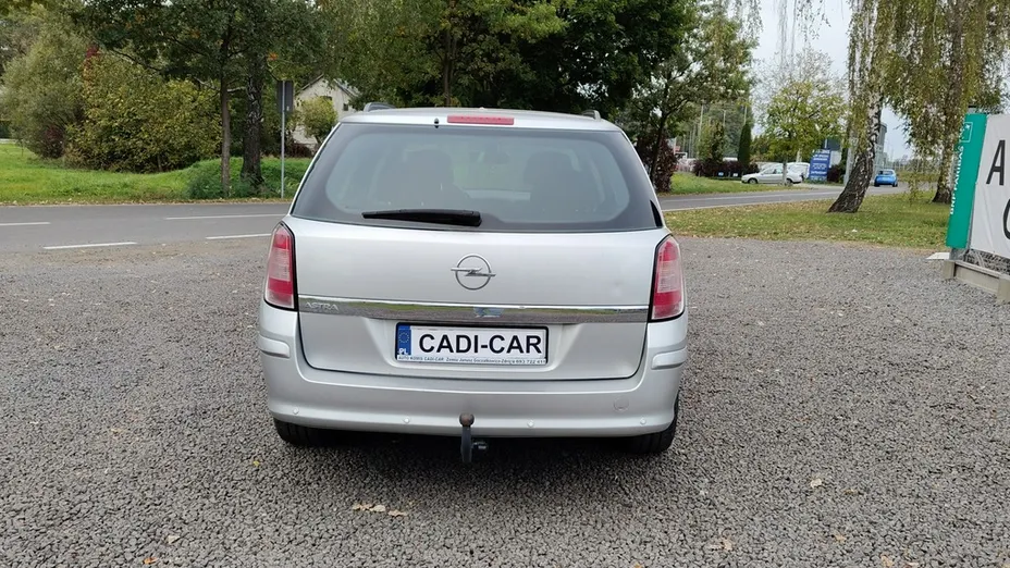 OPEL Astra -