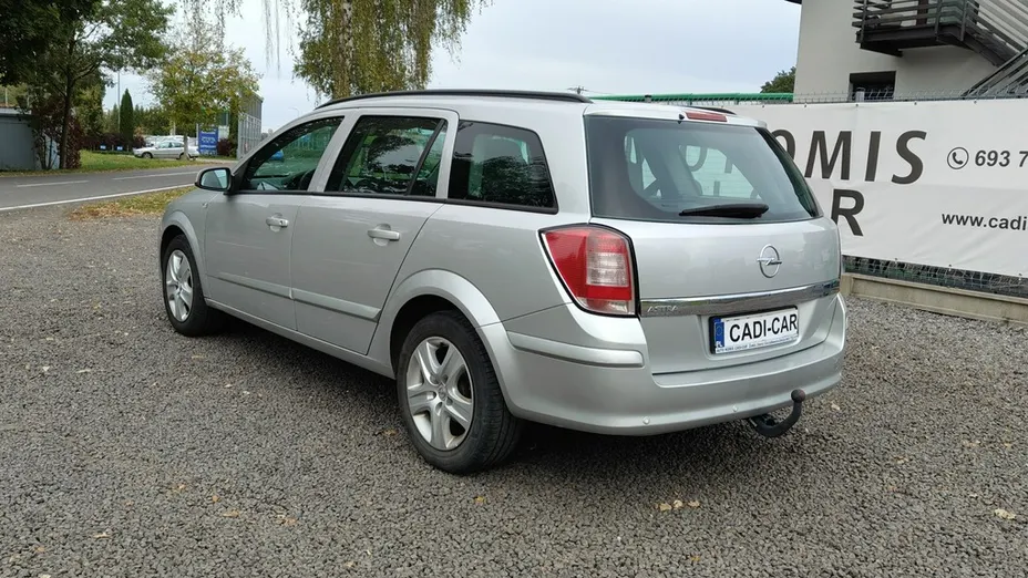 OPEL Astra -