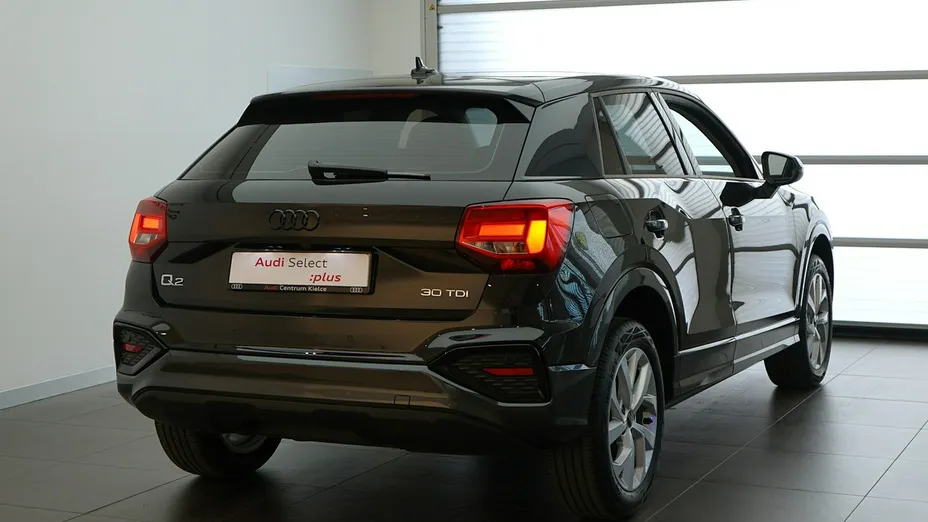 AUDI Q2 -