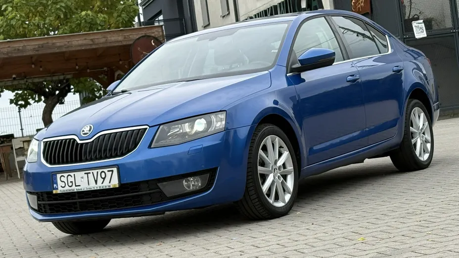 SKODA Octavia -
