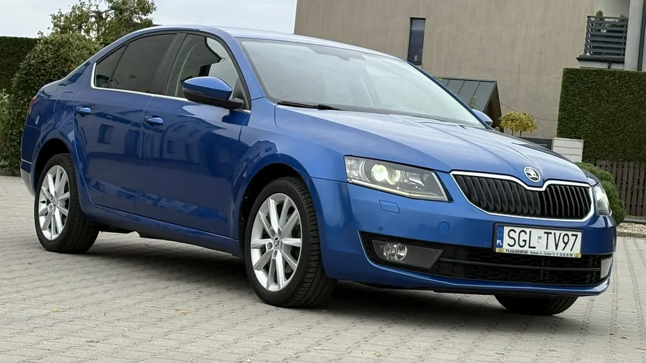 SKODA Octavia -