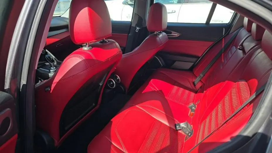 ALFA ROMEO Giulia -