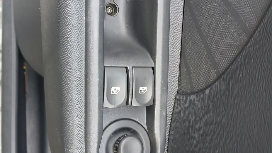 RENAULT Twingo -