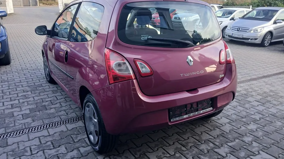 RENAULT Twingo -