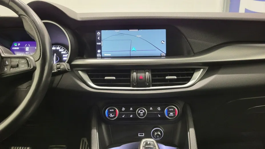 ALFA ROMEO Stelvio -