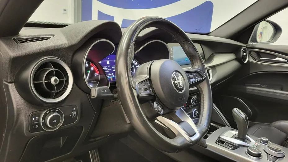 ALFA ROMEO Stelvio -