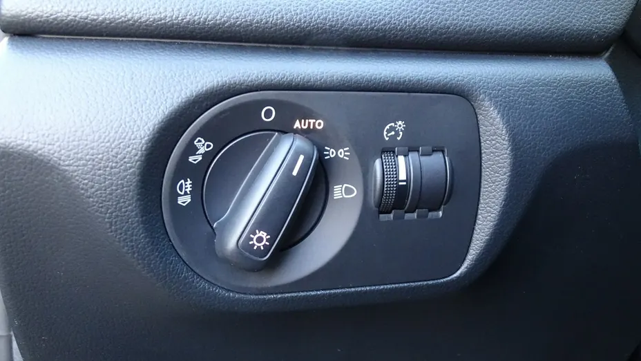 AUDI Q3 -