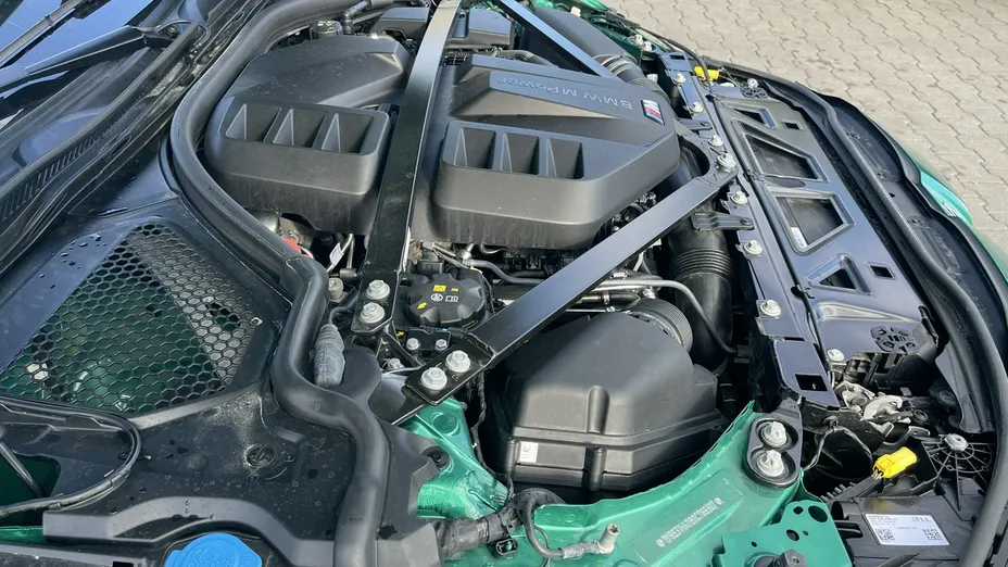 BMW M4 -