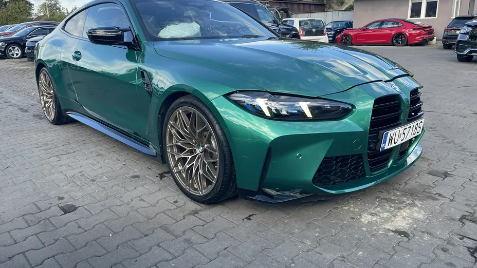 BMW M4 -
