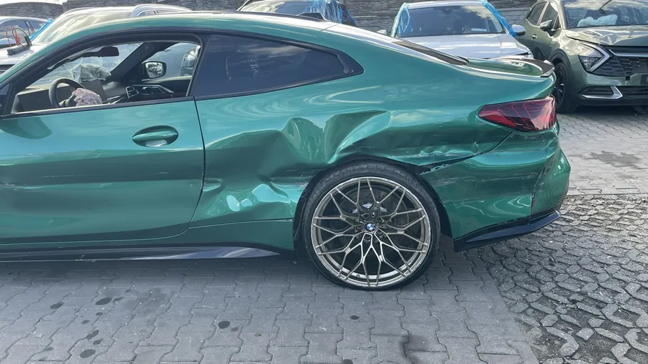 BMW M4 -