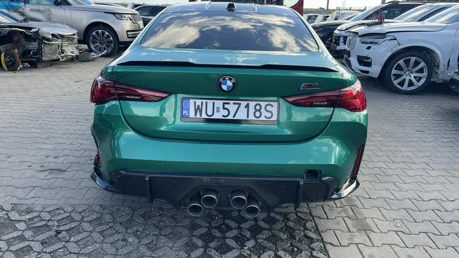 BMW M4 -