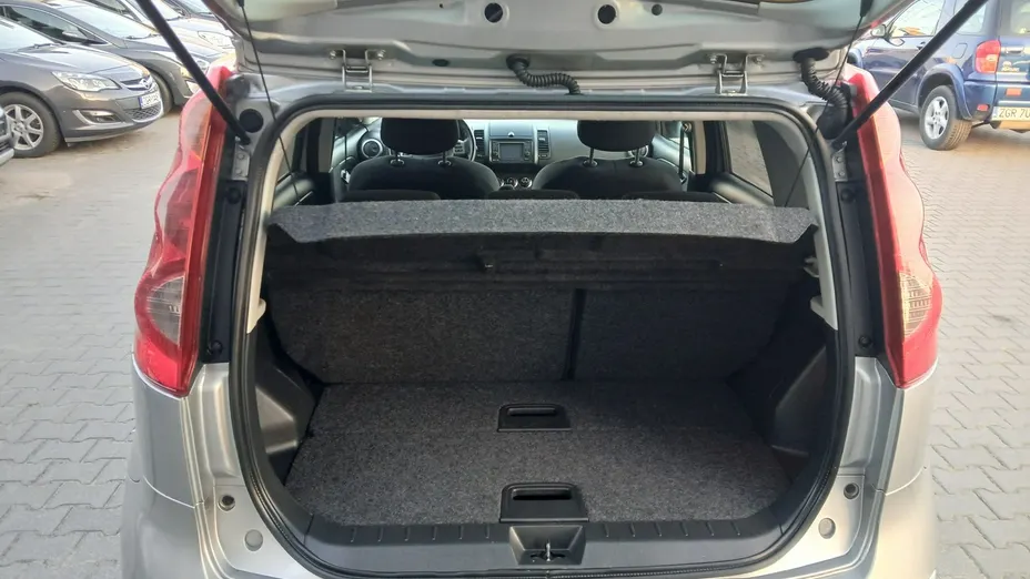 NISSAN Note -
