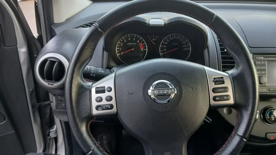 NISSAN Note -