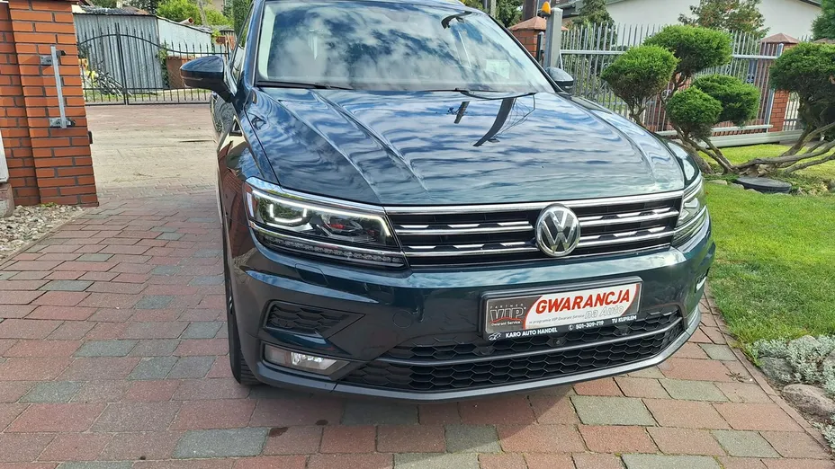 VOLKSWAGEN Tiguan -