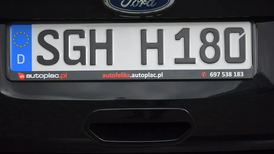FORD Kuga -
