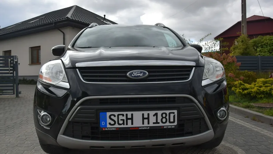 FORD Kuga -