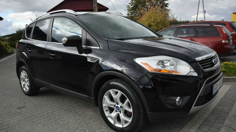 FORD Kuga -