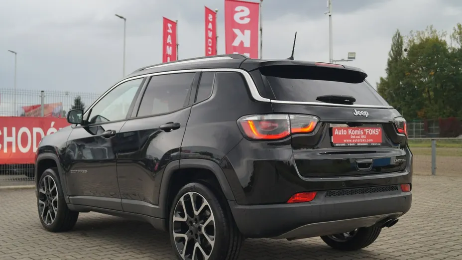 JEEP Compass -