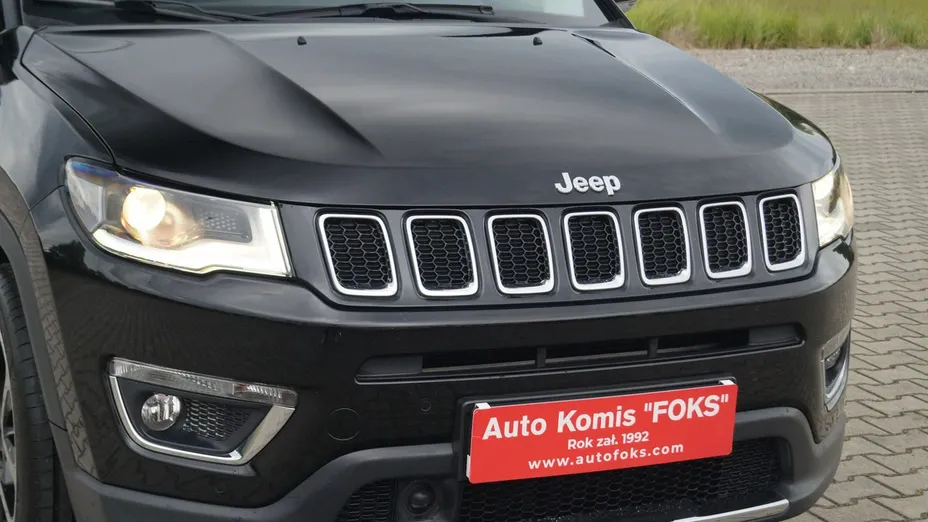 JEEP Compass -