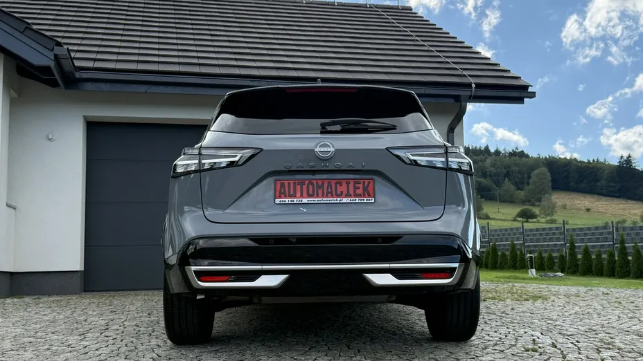 NISSAN Qashqai -