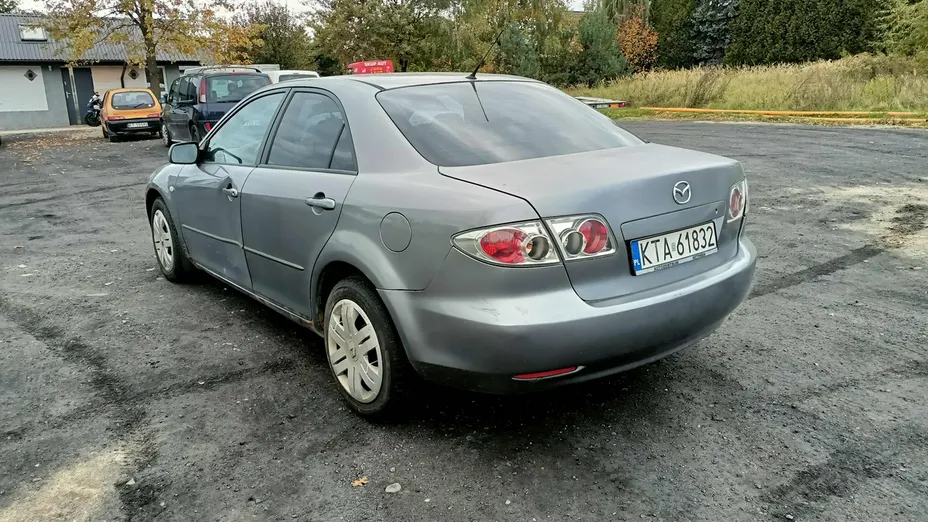 MAZDA 6 -