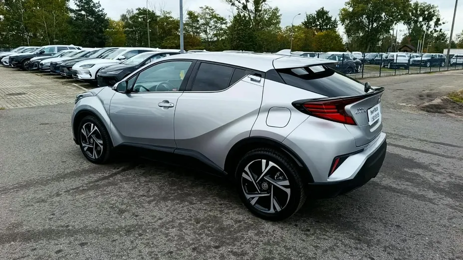 TOYOTA C-HR -