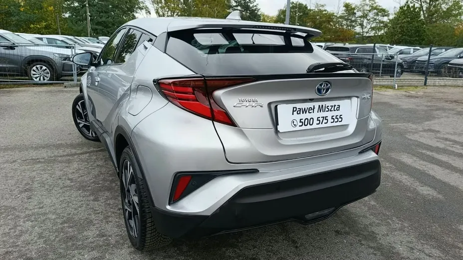 TOYOTA C-HR -