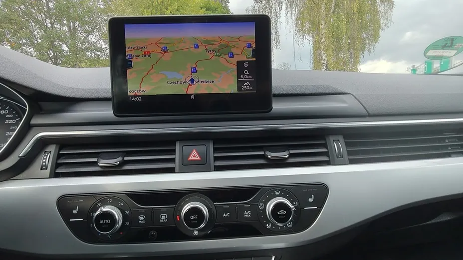 AUDI A4 Avant -