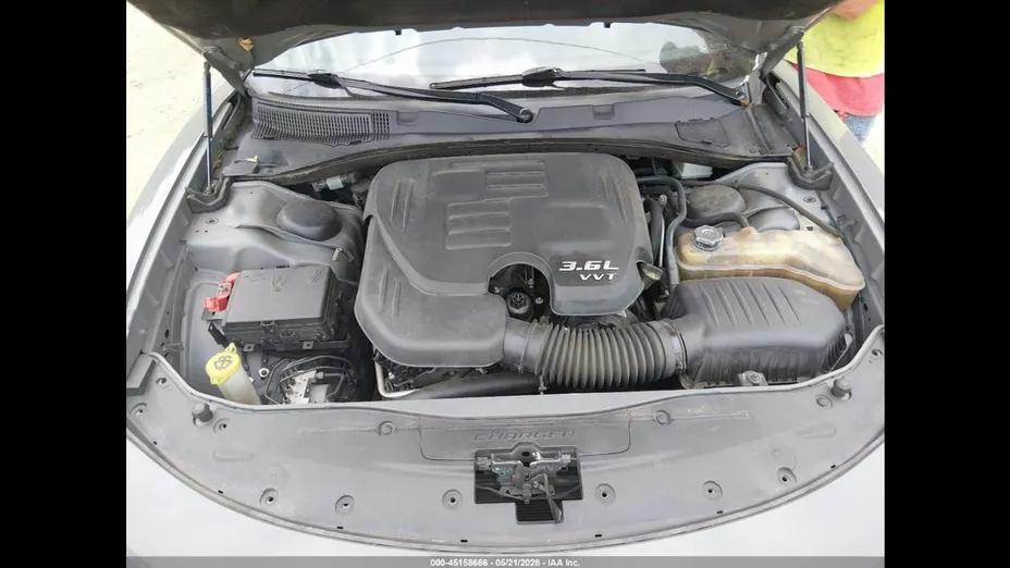 DODGE Charger -