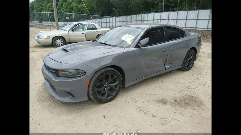 DODGE Charger -