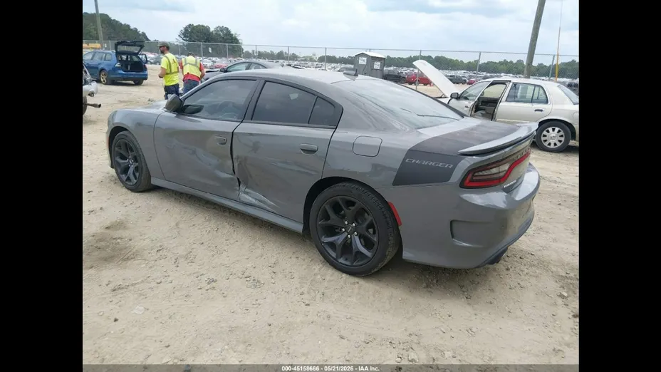 DODGE Charger -