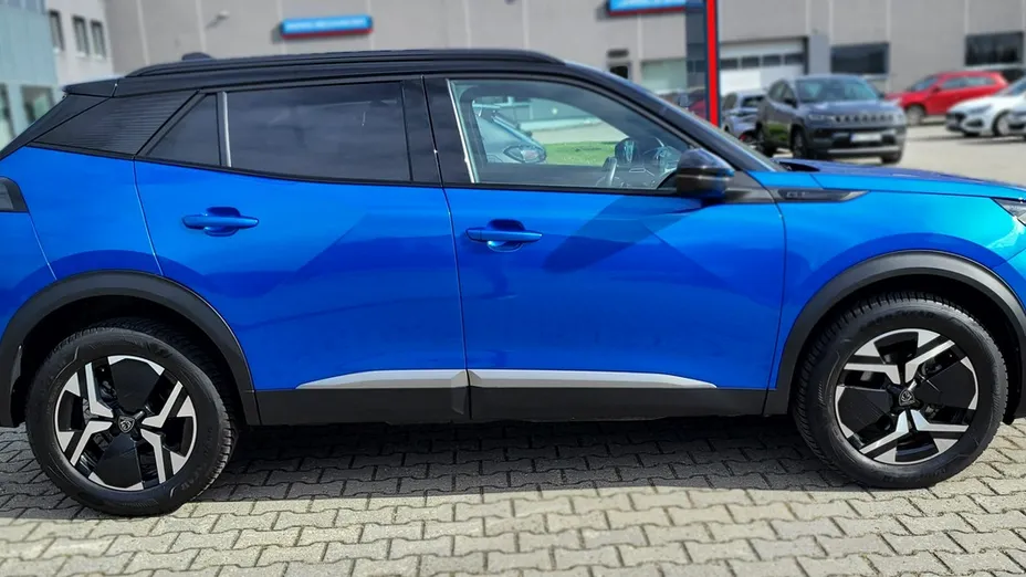 PEUGEOT 2008 -