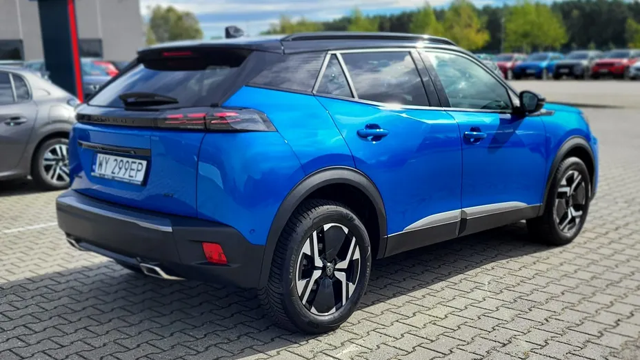 PEUGEOT 2008 -
