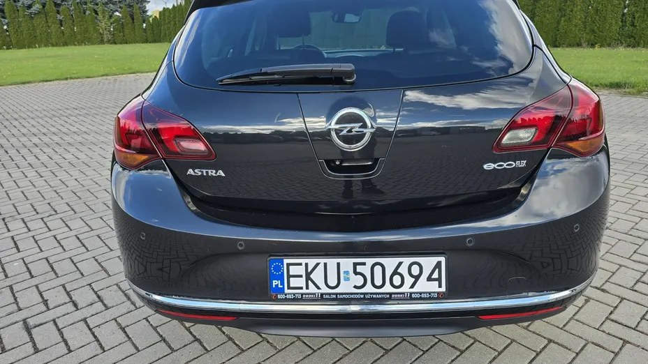 OPEL Astra -