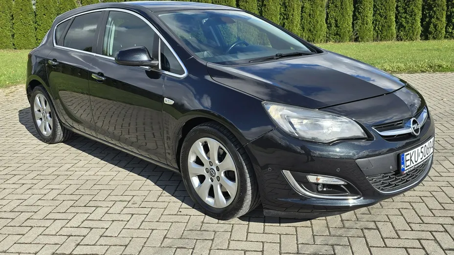 OPEL Astra -