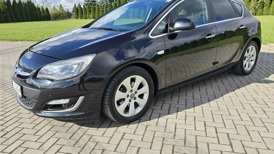 OPEL Astra -