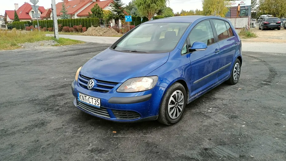 VOLKSWAGEN Golf Plus -
