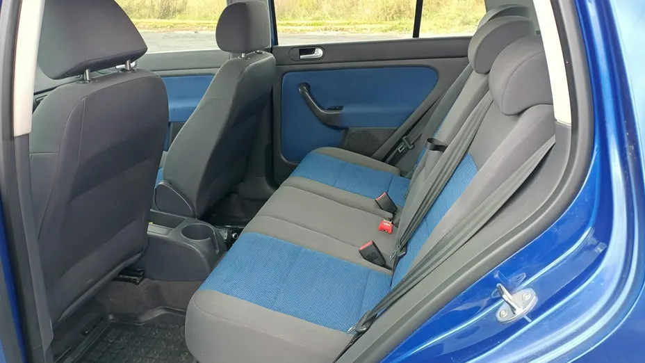 VOLKSWAGEN Golf Plus -