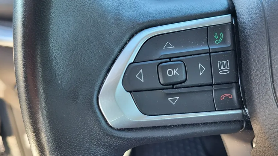 JEEP Compass -