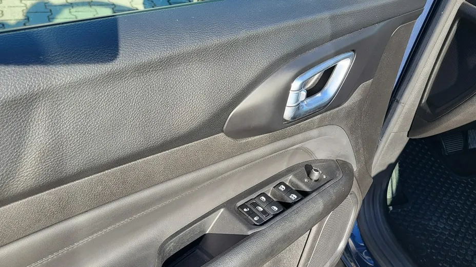 JEEP Compass -