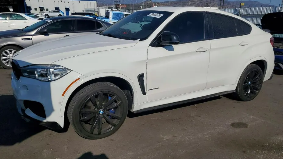 BMW X6 -