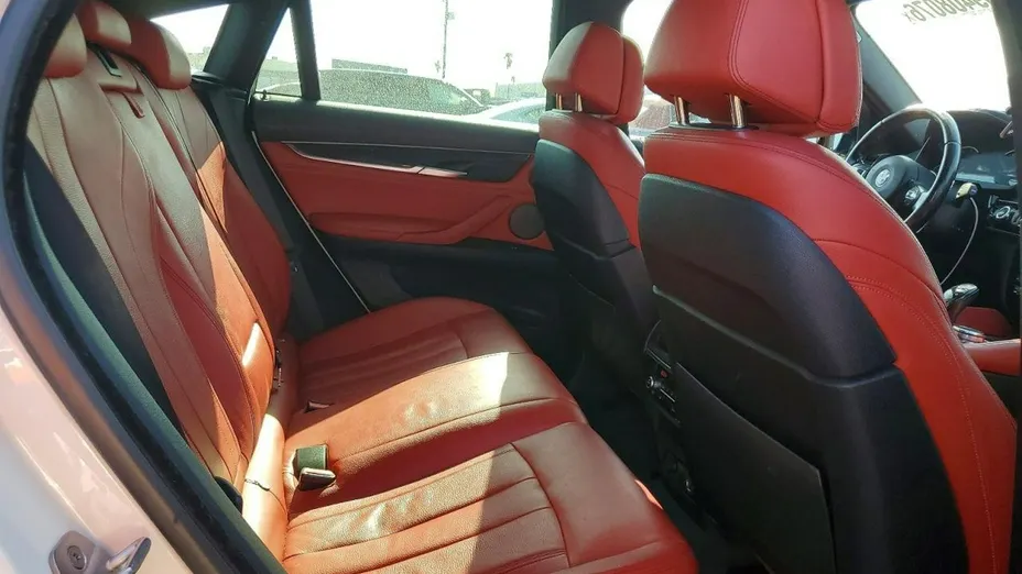 BMW X6 -