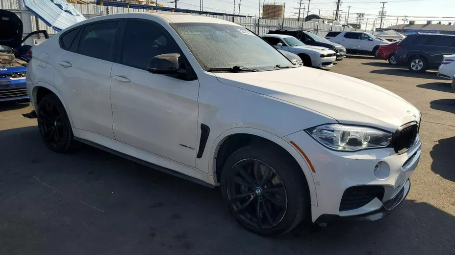BMW X6 -