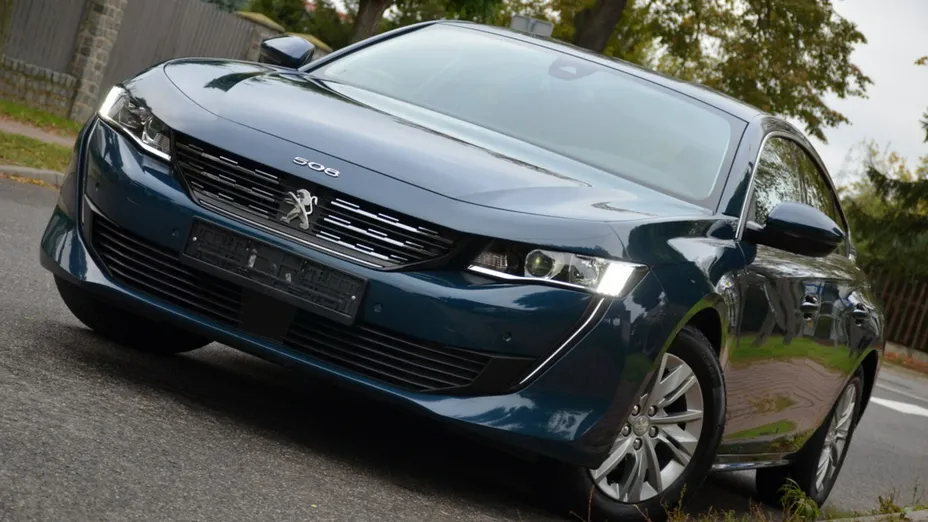 PEUGEOT 508 -